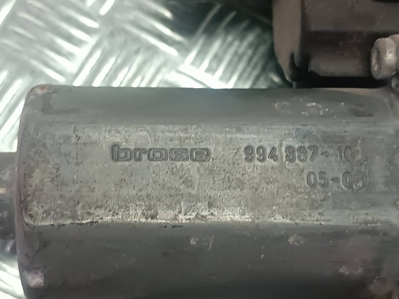 Recambio de elevalunas trasero derecho para opel zafira a referencia OEM IAM 994887102 0130821456 ELECTRICO