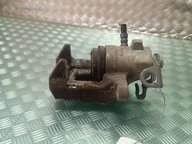 Recambio de pinza de freno trasera derecha para seat ibiza (6p1) reference referencia OEM IAM 6R0406H  