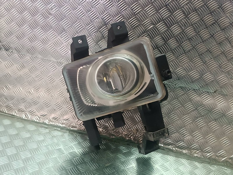 Recambio de faro antiniebla derecho para opel zafira a referencia OEM IAM 62101R 24462134 2 PINES