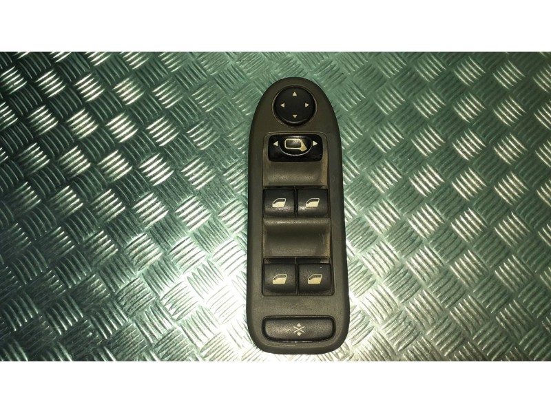 Recambio de mando elevalunas delantero izquierdo para citroen c5 berlina referencia OEM IAM 532697045 532697001 96326945ZJ