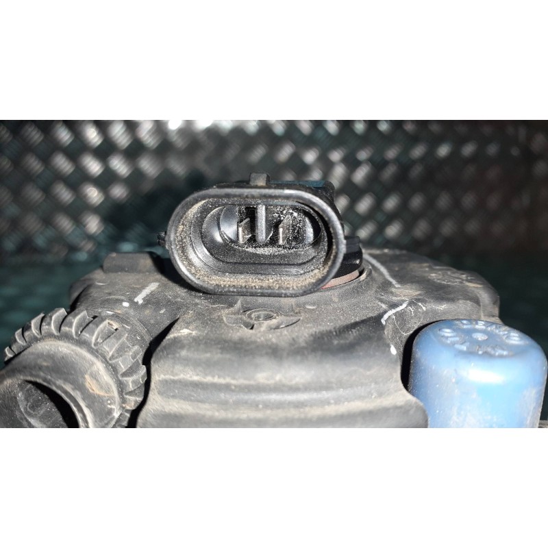 Recambio de faro antiniebla izquierdo para renault megane iii berlina 5 p referencia OEM IAM 8200074008 2 PINES 89202503