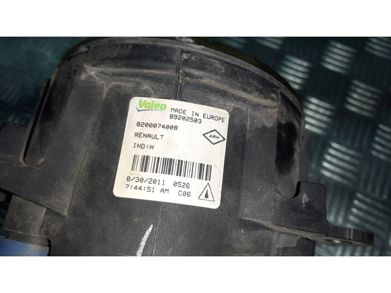 Recambio de faro antiniebla izquierdo para renault megane iii berlina 5 p referencia OEM IAM 8200074008 2 PINES 89202503