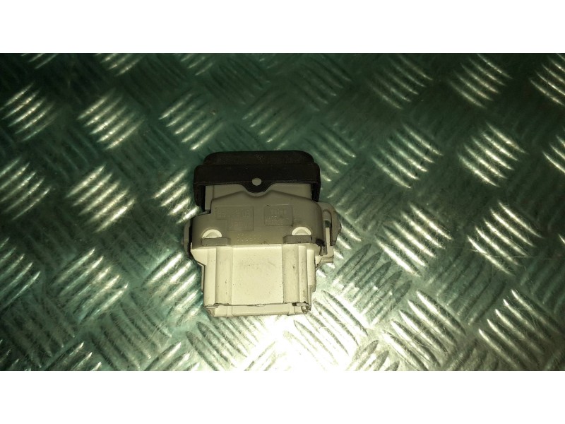 Recambio de interruptor para nissan qashqai (j10) referencia OEM IAM 2808203 6 PINES CIERRE PUERTAS