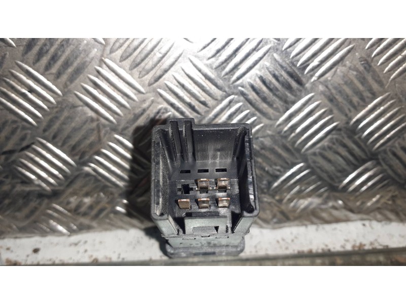 Recambio de interruptor para peugeot expert kasten standard referencia OEM IAM 21C0 5 PINES A/C