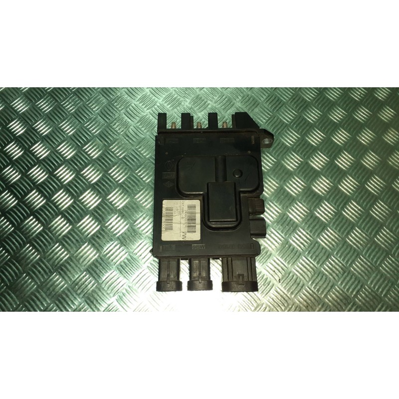 Recambio de modulo electronico para renault megane iii berlina 5 p referencia OEM IAM 243800011R 020911071305 