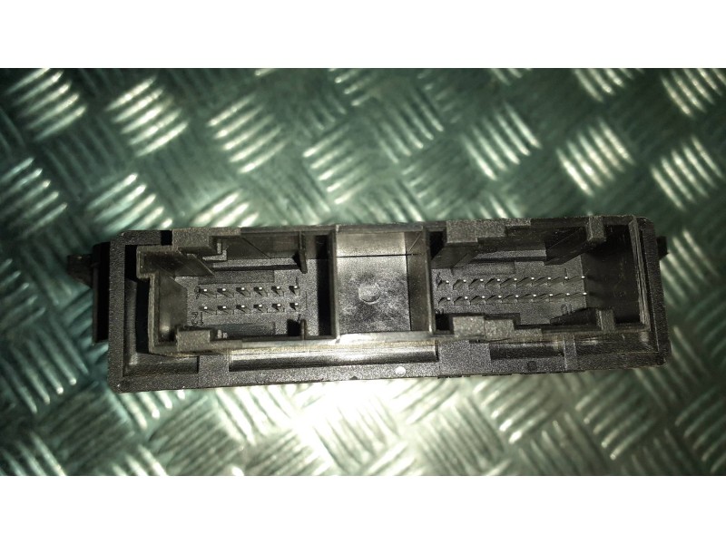 Recambio de modulo electronico para citroen c5 berlina referencia OEM IAM 9662917680 677451 VALEO