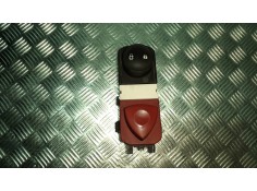 Recambio de warning para renault scenic ii referencia OEM IAM 8200095493 88040001 BLOQUEO PUERTAS