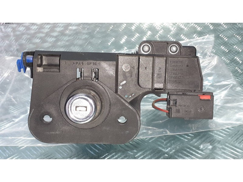 Recambio de maneta exterior porton para opel meriva cosmo referencia OEM IAM 09183495 13168316 13168319