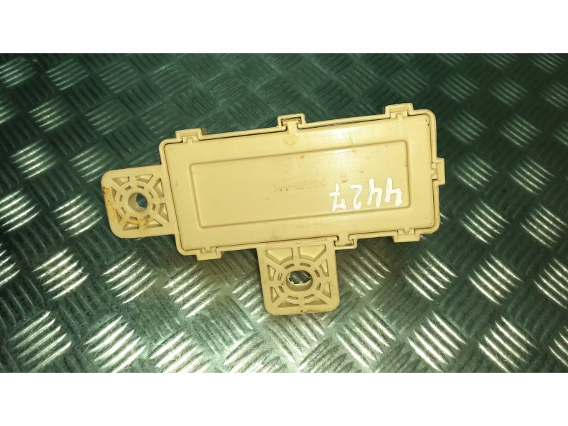 Recambio de caja reles / fusibles para kia xceed referencia OEM IAM 91940J7010 C10 CDO10LCK104C147310400001