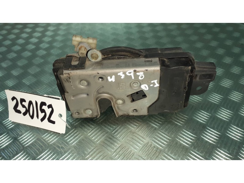 Recambio de cerradura puerta delantera izquierda para opel zafira a referencia OEM IAM 13210748  5 PINES