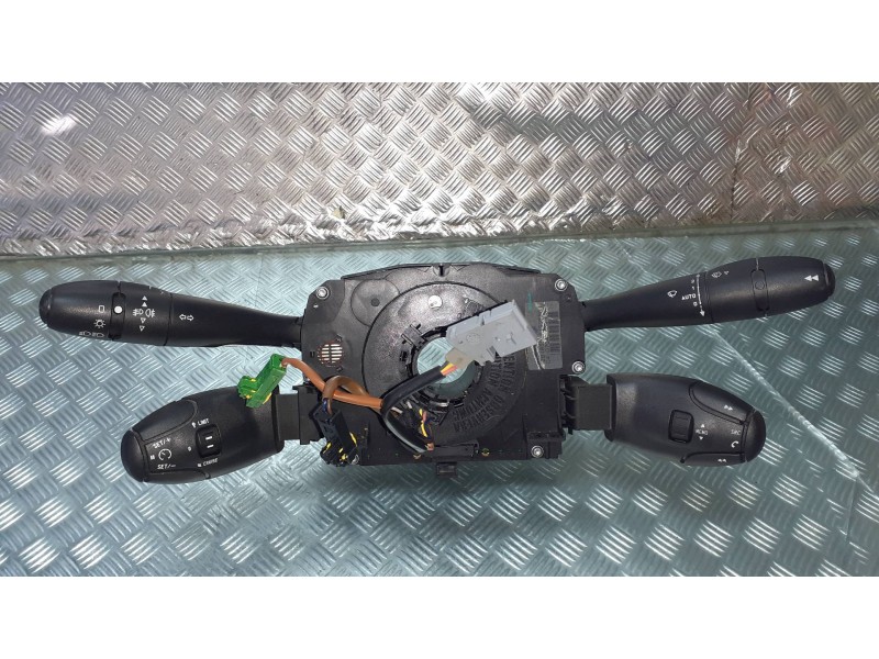 Recambio de mando multifuncion para citroen c5 berlina referencia OEM IAM 96611303XT 61937007 COM2003