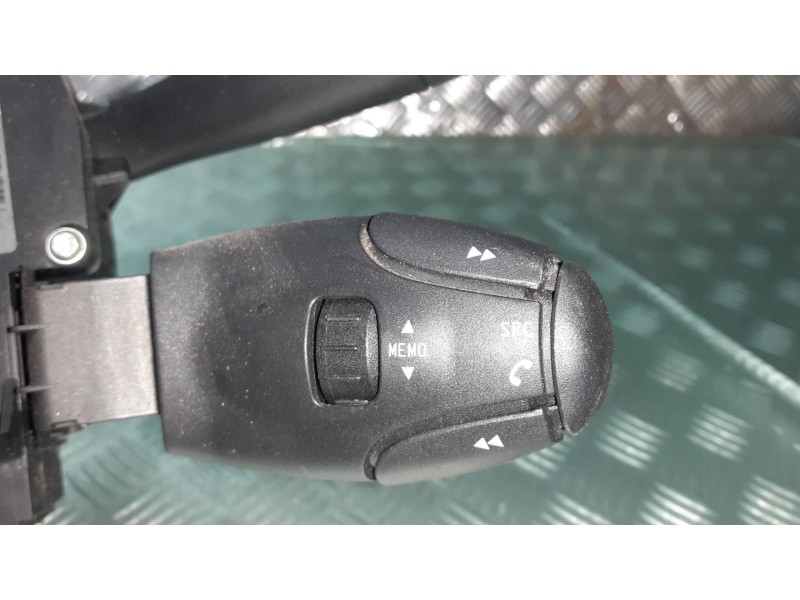 Recambio de mando multifuncion para citroen c5 berlina referencia OEM IAM 96611303XT 61937007 COM2003