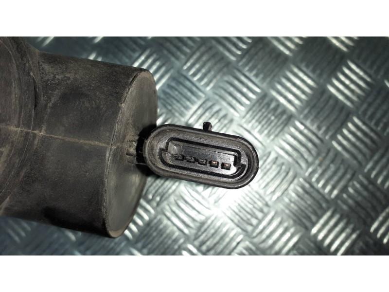 Recambio de caudalimetro para opel zafira a referencia OEM IAM 25358054 5 PINES DELPHI