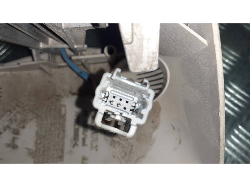 Recambio de espejo para renault scenic ii referencia OEM IAM 015708 4012559 1012556