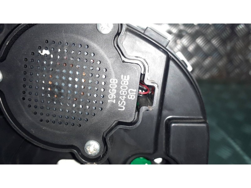 Recambio de cuadro instrumentos para kia xceed referencia OEM IAM 116420318X 19G08US4808E 94023J7071