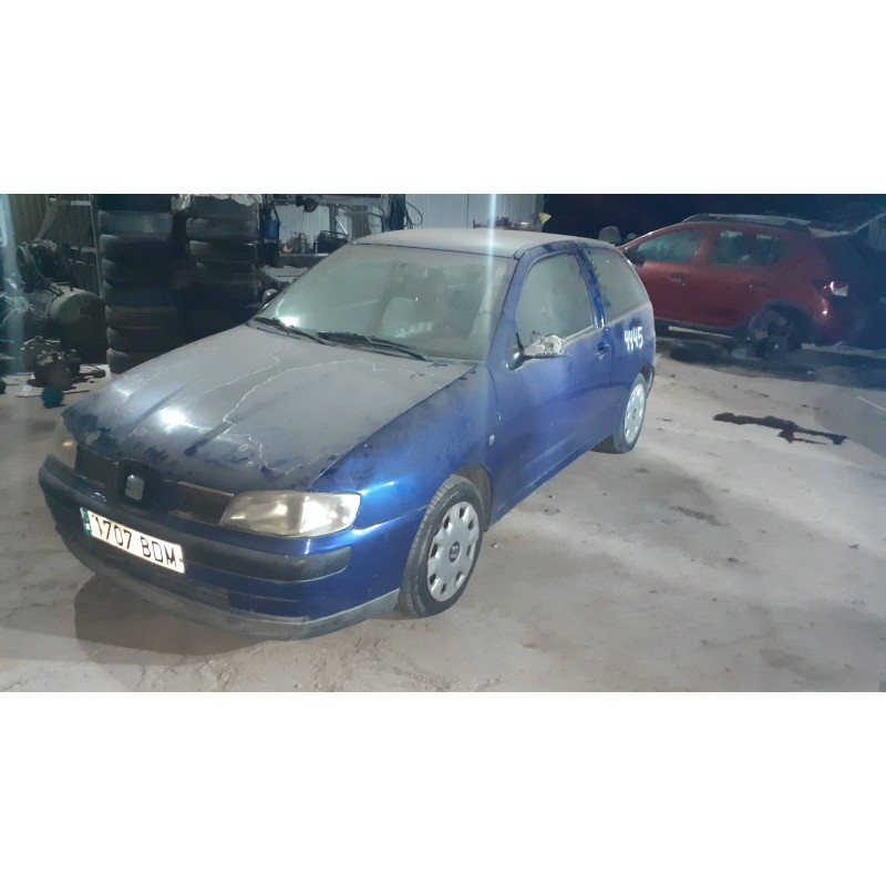 seat ibiza del año 2000