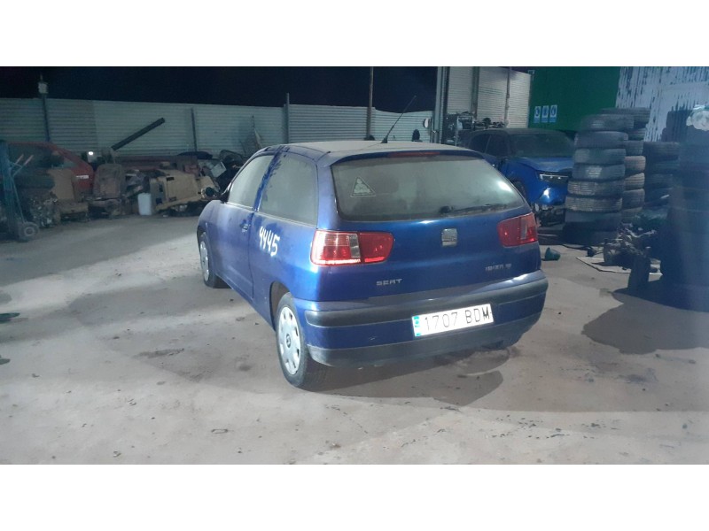 seat ibiza del año 2000
