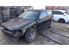 volkswagen golf iv berlina (1j1) del año 2002 2