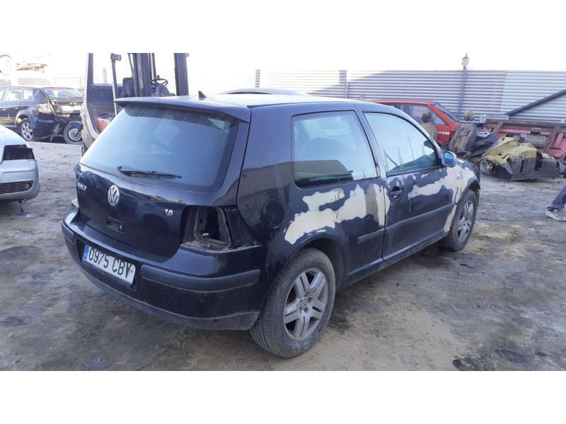 volkswagen golf iv berlina (1j1) del año 2002
