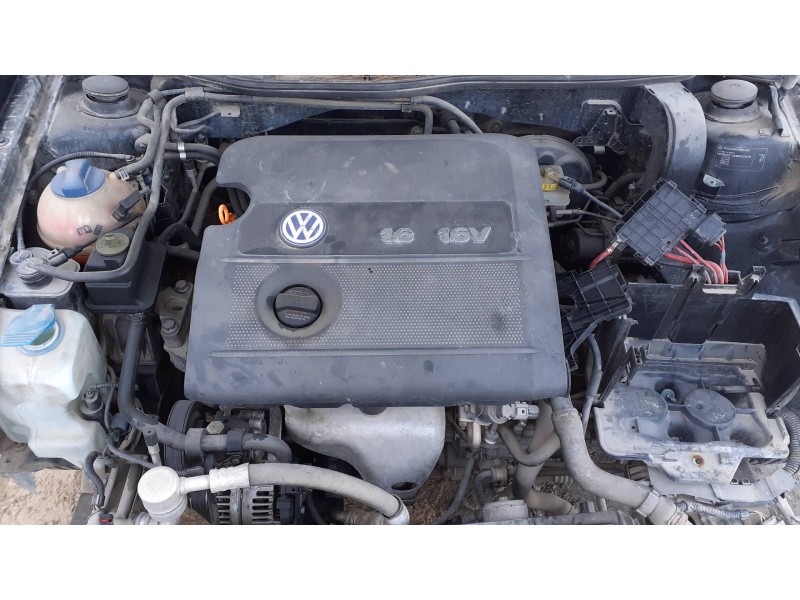 volkswagen golf iv berlina (1j1) del año 2002