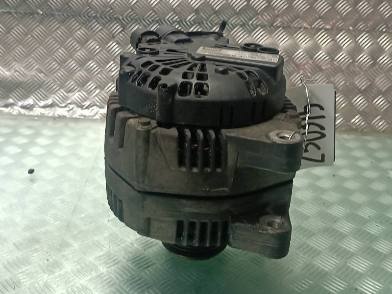 Recambio de alternador para citroen c5 berlina referencia OEM IAM 9645907680 2542684A VALEO