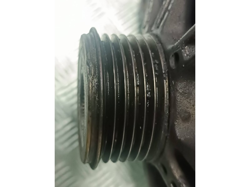 Recambio de alternador para citroen c5 berlina referencia OEM IAM 9645907680 2542684A VALEO