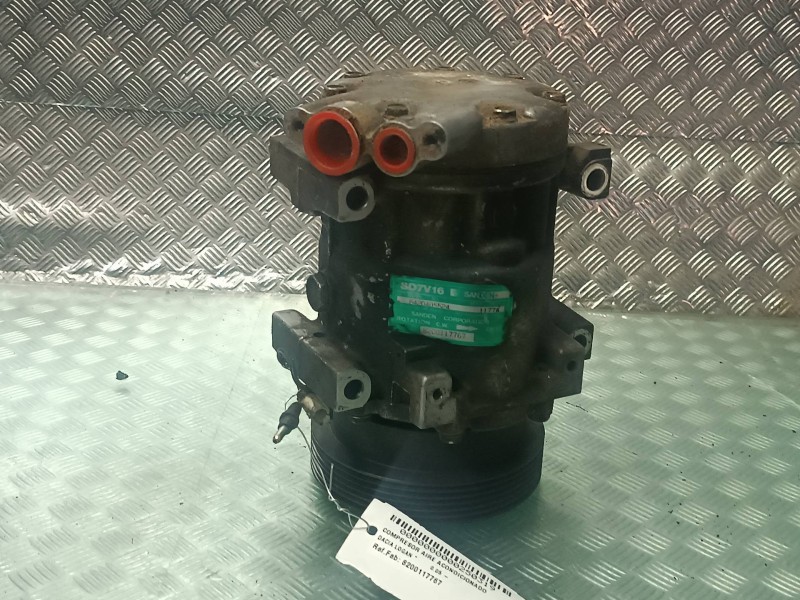 Recambio de compresor aire acondicionado para dacia logan referencia OEM IAM 8200117767 6420405524 SANDEN