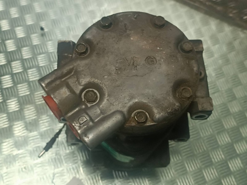Recambio de compresor aire acondicionado para dacia logan referencia OEM IAM 8200117767 6420405524 SANDEN