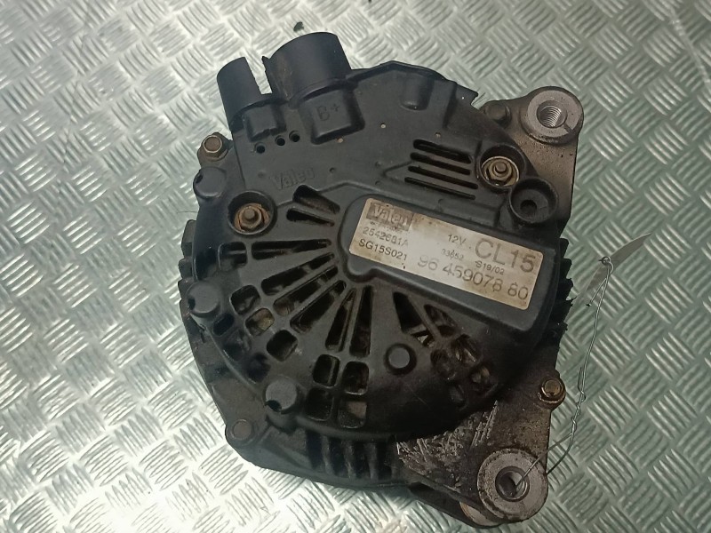 Recambio de alternador para citroen xsara picasso referencia OEM IAM 9645907880 2542681A VALEO
