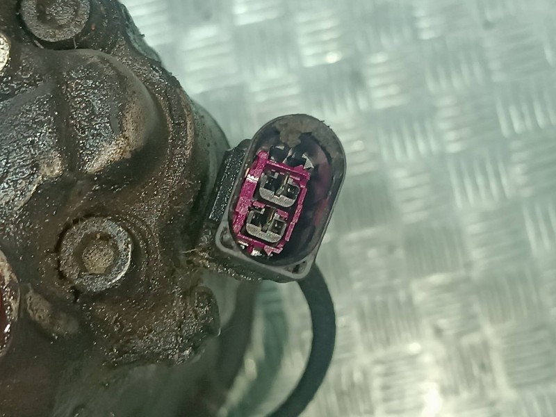 Recambio de compresor aire acondicionado para volkswagen golf iv berlina (1j1) referencia OEM IAM   2 PINES