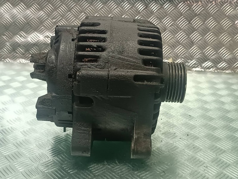 Recambio de alternador para citroen c5 berlina referencia OEM IAM 9645865180 2543525A 407001389
