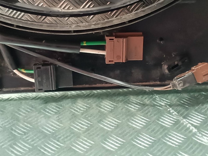 Recambio de electroventilador para peugeot expert kasten standard referencia OEM IAM 8240141  GATE