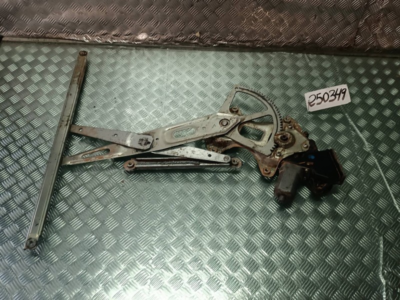 Recambio de elevalunas delantero izquierdo para toyota rav 4 (a3) referencia OEM IAM 42252010540 CONECTOR 7 PINES ELECTRICO