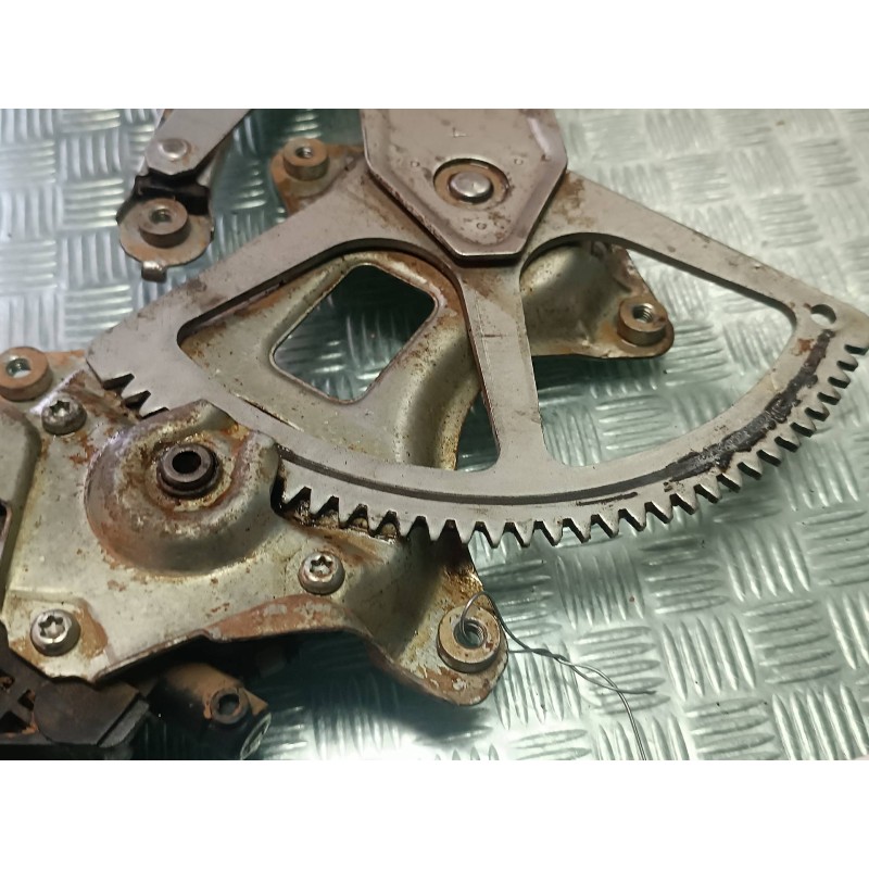 Recambio de elevalunas delantero izquierdo para toyota rav 4 (a3) referencia OEM IAM 42252010540 CONECTOR 7 PINES ELECTRICO