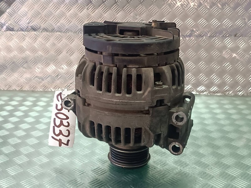 Recambio de alternador para dacia logan referencia OEM IAM 8200438148 0124415038 98A