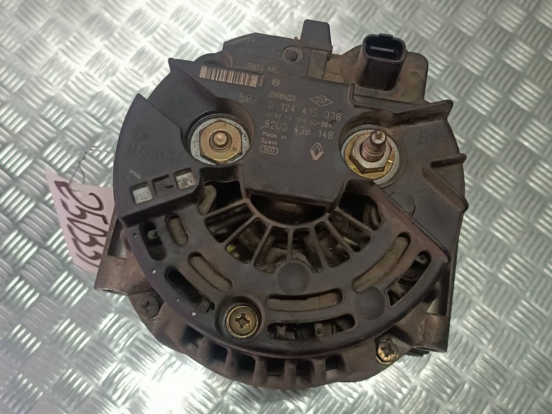 Recambio de alternador para dacia logan referencia OEM IAM 8200438148 0124415038 98A