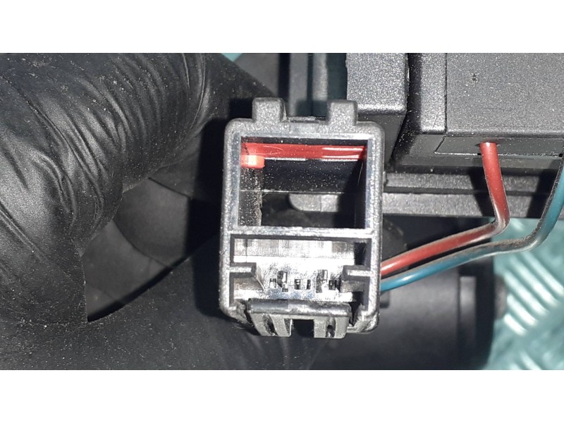 Recambio de maneta exterior porton para opel meriva cosmo referencia OEM IAM 09183495 13168316 13168319