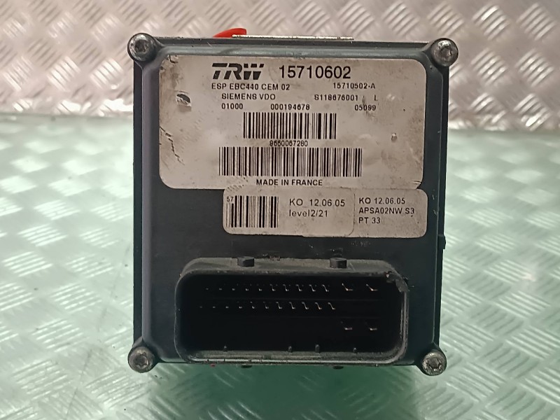 Recambio de abs para peugeot 407 referencia OEM IAM 9660067280 S118676001 15710602