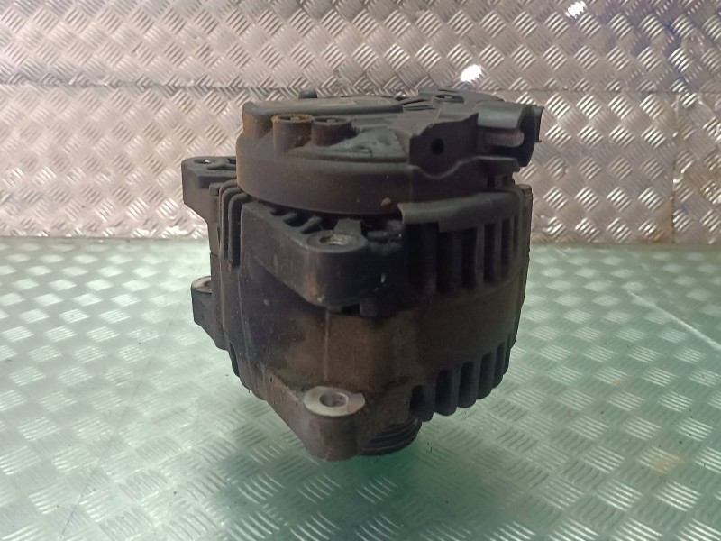 Recambio de alternador para citroen c5 break referencia OEM IAM 9646321780 CL15 VALEO