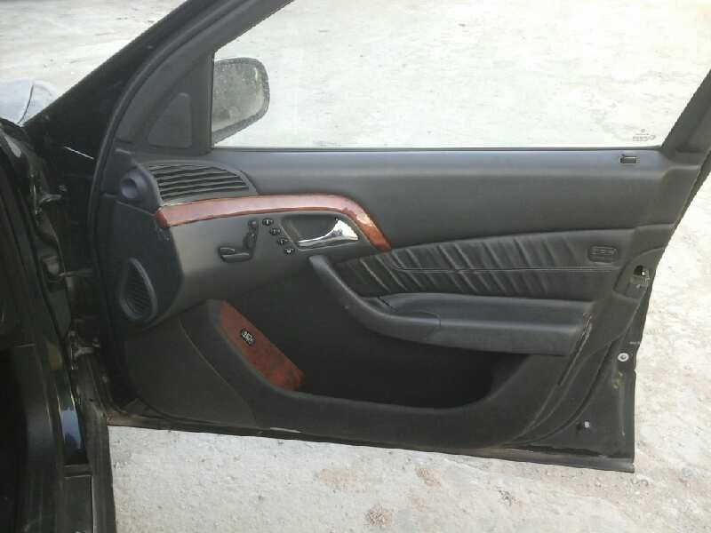 mercedes-benz clase s (w220) berlina del año 1999