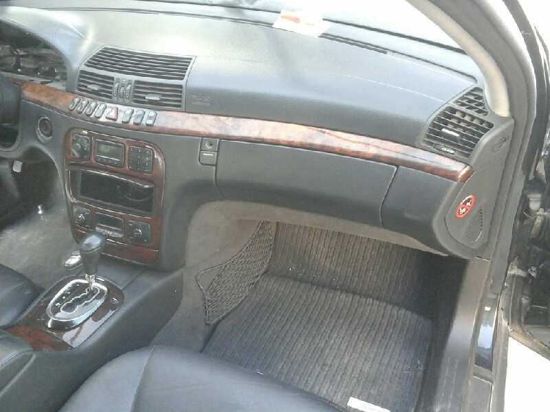 mercedes-benz clase s (w220) berlina del año 1999