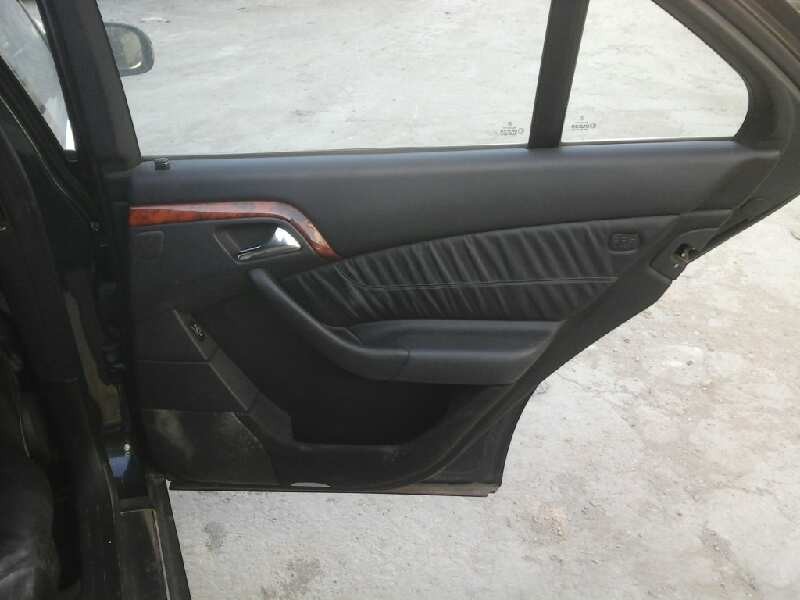 mercedes-benz clase s (w220) berlina del año 1999