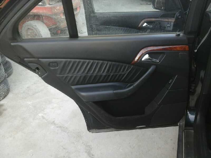 mercedes-benz clase s (w220) berlina del año 1999