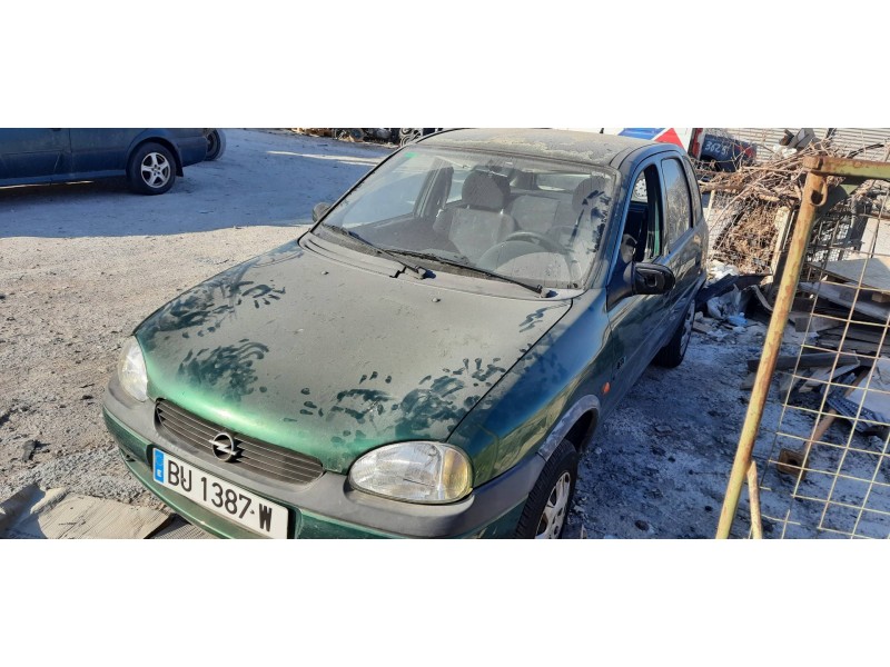 opel corsa b del año 1997