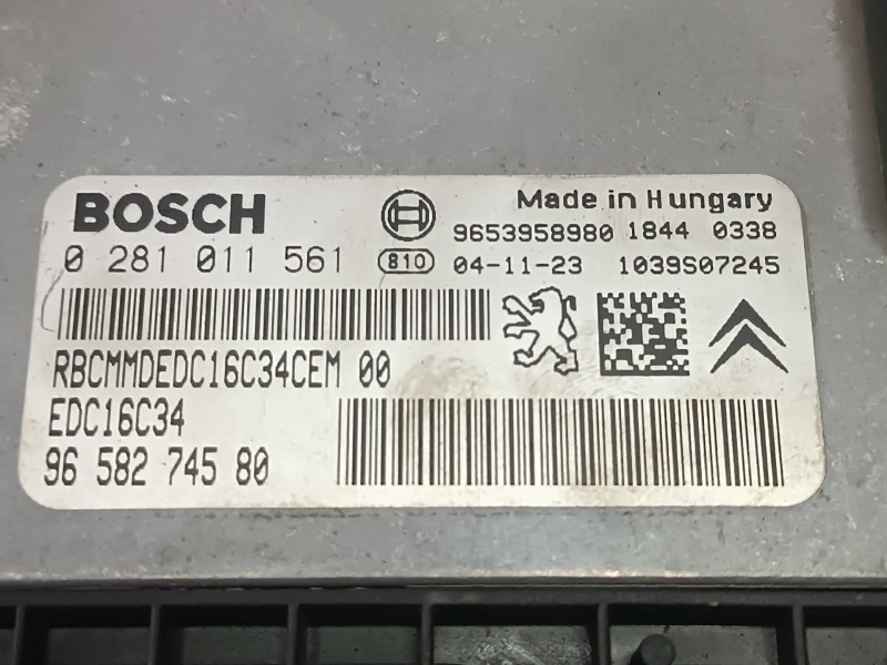Recambio de centralita motor uce para citroen c5 break referencia OEM IAM 9658274580 EDC16C34 0281011561