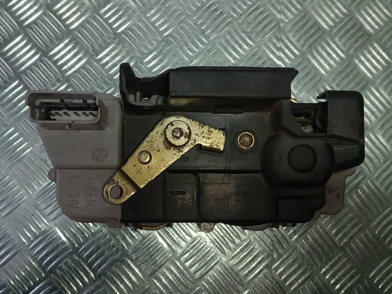 Recambio de cerradura puerta trasera derecha para citroen c5 break referencia OEM IAM  CONECTOR 6 PINES ELECTRICA