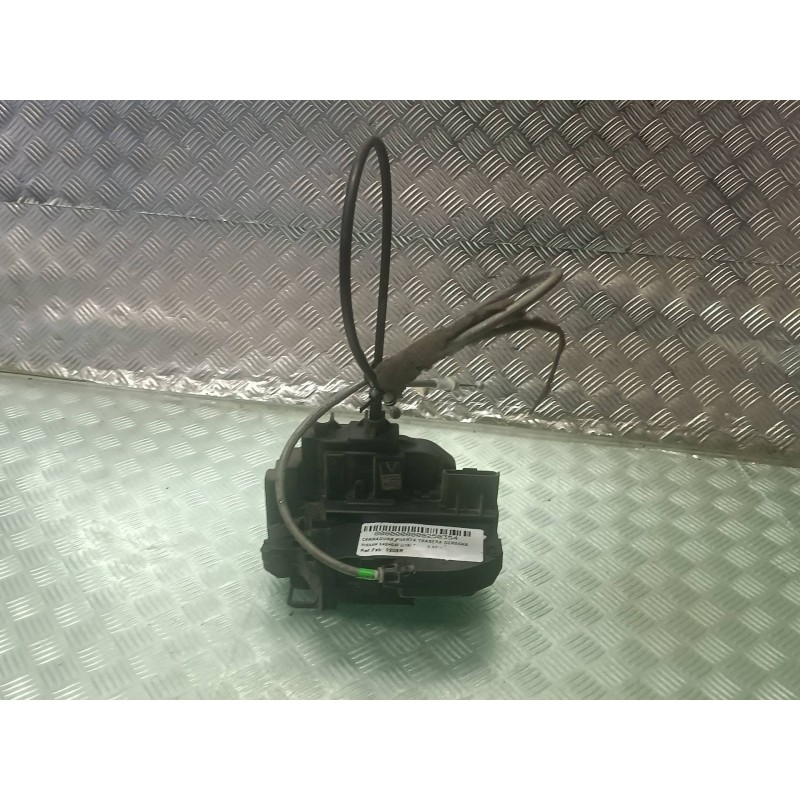 Recambio de cerradura puerta trasera derecha para nissan qashqai (j10) referencia OEM IAM 0208R CONECTOR 3 PINES ELECTRICA