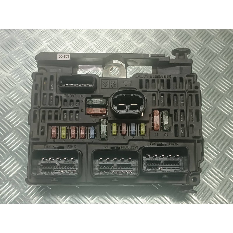 Recambio de caja reles / fusibles para peugeot 407 sw referencia OEM IAM 9656086180 S118983002 BSML02