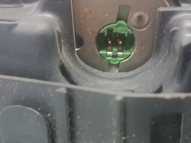 Recambio de airbag delantero izquierdo para renault megane iii berlina 5 p referencia OEM IAM 6105228FXF 1137246620002 985100007