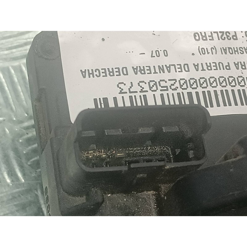 Recambio de cerradura puerta delantera derecha para nissan qashqai (j10) referencia OEM IAM P32LFRO  3 PINES